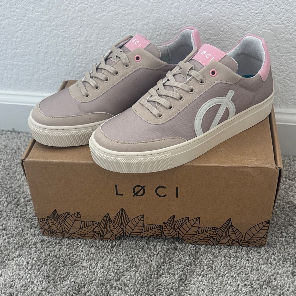 Loci Sneakers